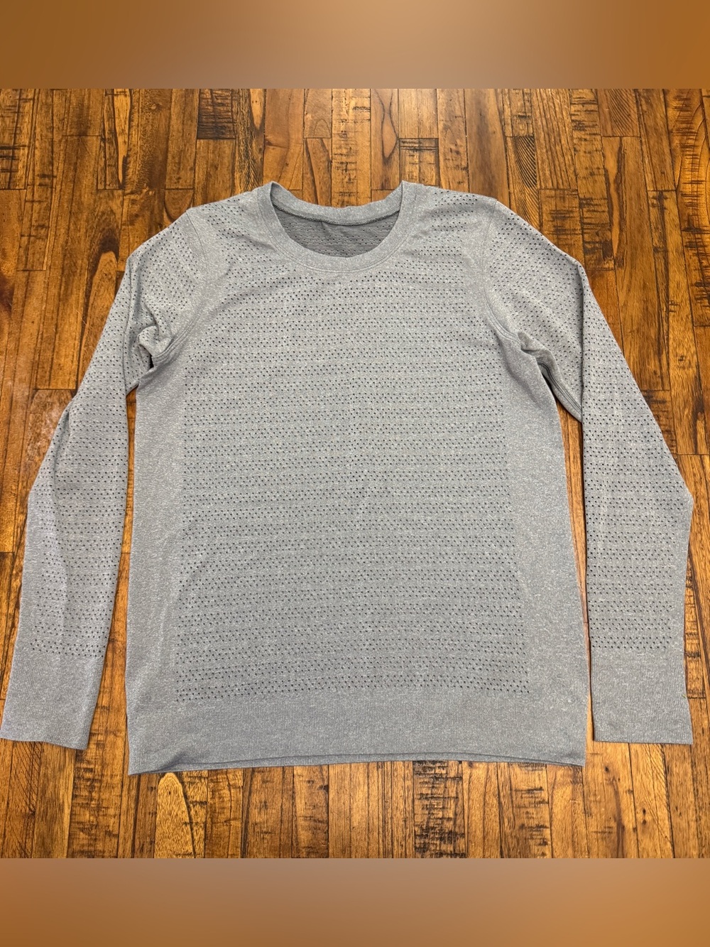 Lululemon Breeze By Long Top - Gray No Size Tag